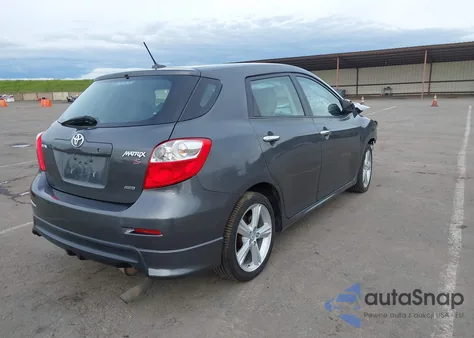2009 Toyota Matrix S z USA, uszkodzony, nr VIN 2T1LE40EX9C008532